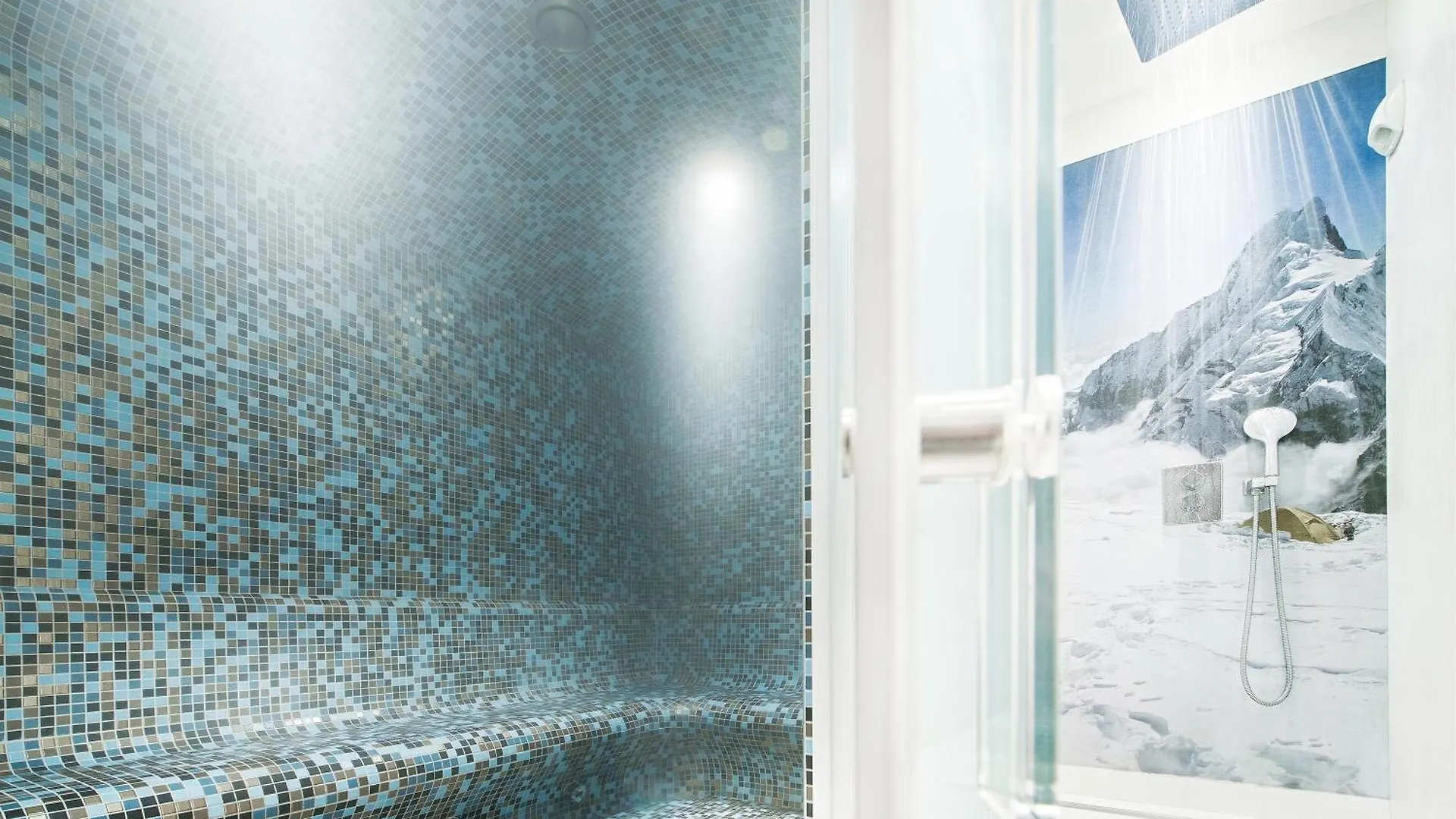 Hotel Pashmina Le Refuge Val Thorens 5*,  France